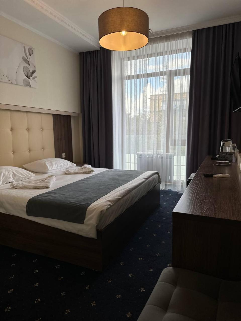 Sun Rise Inn Karagandy Eksteriør bilde